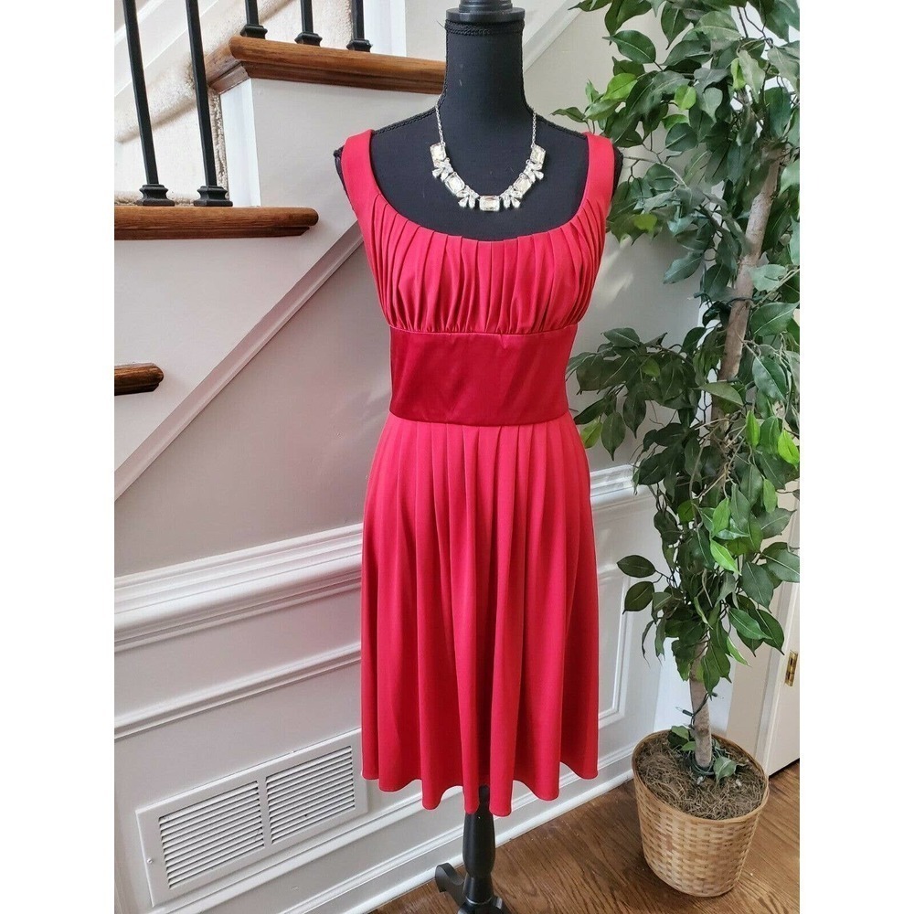 Suzi Chin For Maggy Polyester Scoop Neck Dress